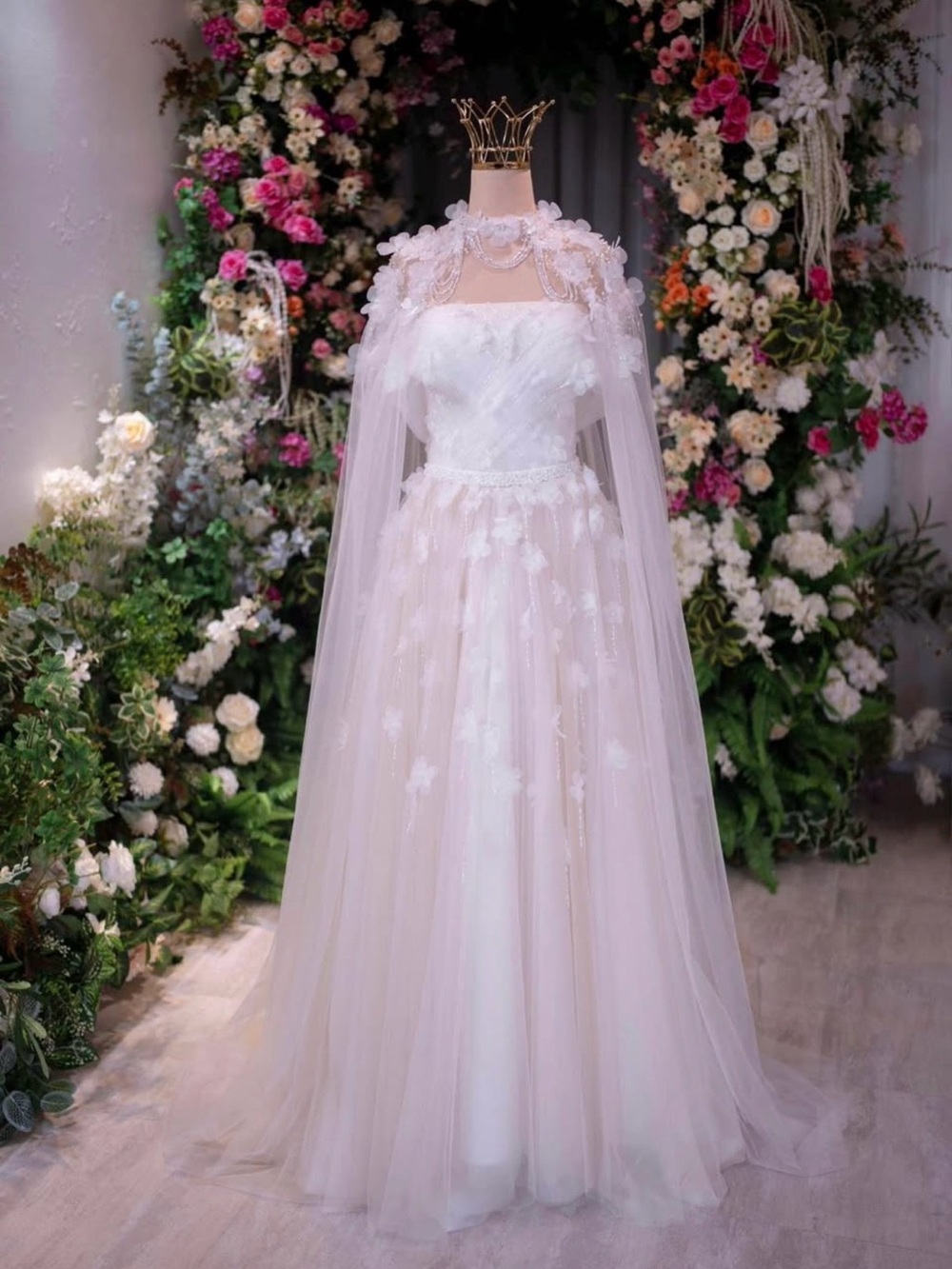 A-Line 2-in-1 Wedding Gown with Detachable Embellished Cape (US 14-16 Petite)
